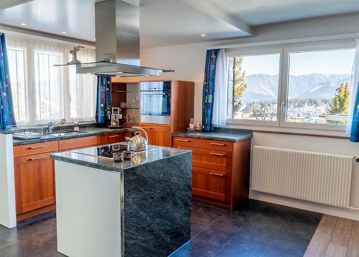 Appartement Charmantes Mit Grossem Garten .kids4free. Flims